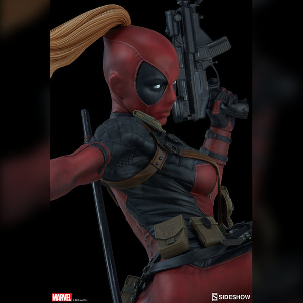 Sideshow Collectibles - Lady Deadpool Premium Format Figure