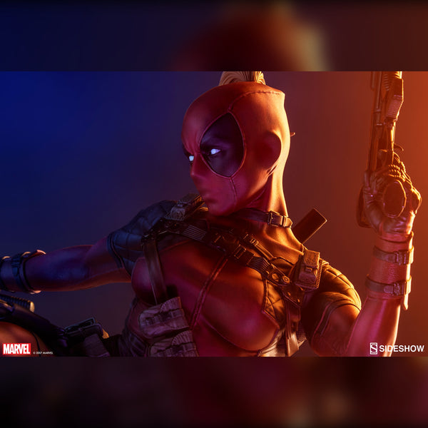 Sideshow Collectibles - Lady Deadpool Premium Format Figure