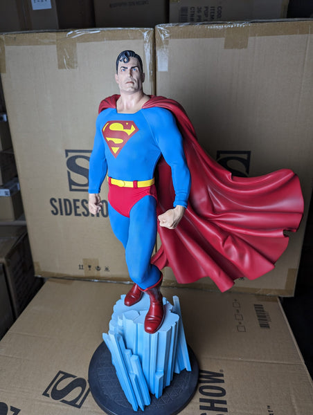 [Damaged] Sideshow Collectibles - DC Comics Premium Format Statue - Superman