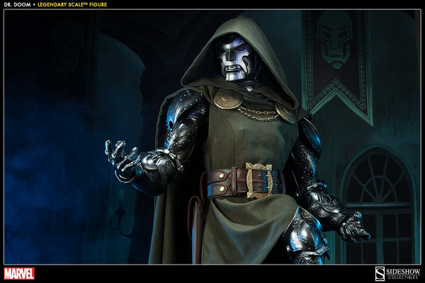 Sideshow Collectibles: Doctor Doom Legendary Scale Figure
