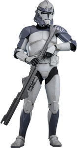 Hot Toys - TMS142 Star Wars 1/6th Scale Collectible Figure - 104th Battalion Wolfpack Clone Trooper