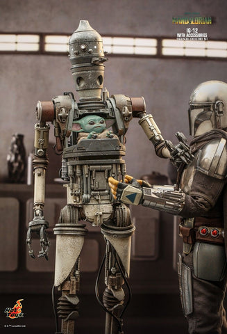 [PRE-ORDER] Hot Toys - TMS105 Star Wars 1/6th Scale Collectible Figure Set - The Mandalorian: IG-12 With Accessories