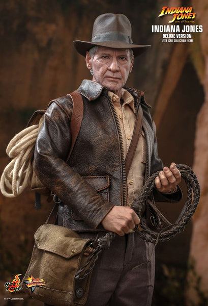 [PRE-ORDER] Hot Toys - MMS717 Indiana Jones 1/6th Scale Collectible Figure - Dial of Destiny: Indiana Jones [Deluxe Version]