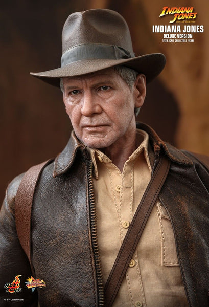 [PRE-ORDER] Hot Toys - MMS717 Indiana Jones 1/6th Scale Collectible Figure - Dial of Destiny: Indiana Jones [Deluxe Version]