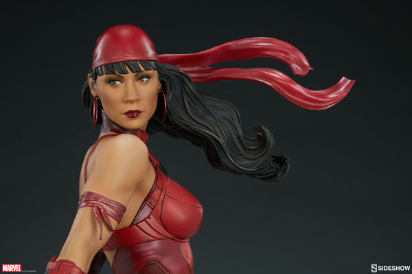 Sideshow Collectibles - Marvel - Elektra Premium Format Statue