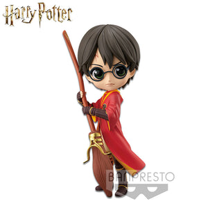 Banpresto Harry Potter Q Posket - Harry Potter (Quidditch Style) (Version B) - Simply Toys