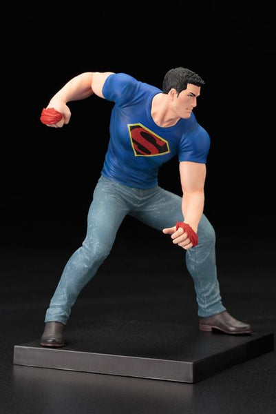 Kotobukiya DC Universe ARTFX+ Statue - Clark Kent "TRUTH" (Limited Edition) - Simply Toys