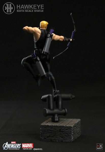 HX PROJECT: Avengers Assemble 1/6 Scale Statue - Hawkeye (Limited 300 piece) - Simply Toys