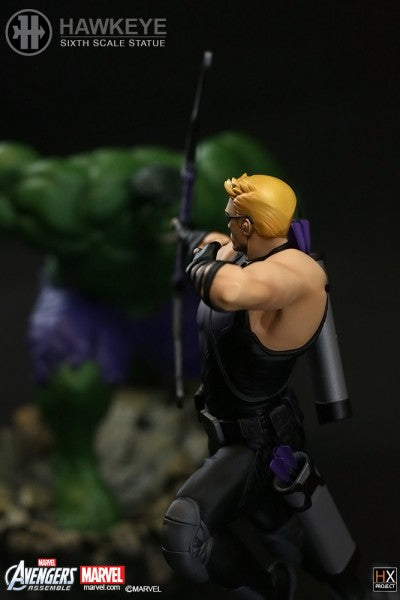 HX PROJECT: Avengers Assemble 1/6 Scale Statue - Hawkeye (Limited 300 piece) - Simply Toys