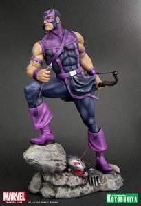 Kotobukiya MARVEL Fine Art Statue - Avengers Hawkeye (Classic) - Simply Toys
