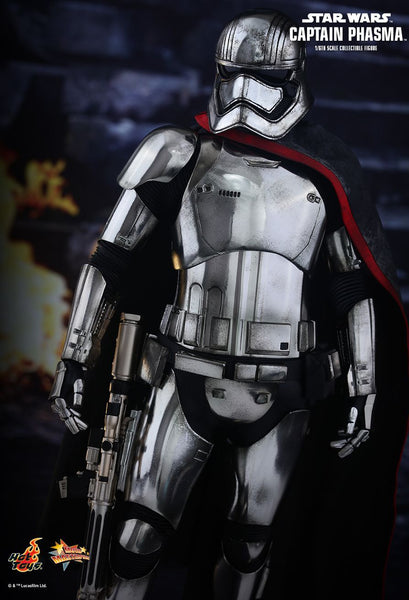 Hot Toys Star Wars: The Force Awakens 1/6th Scale Collectible Figure - Captain Phasma - Simply Toys