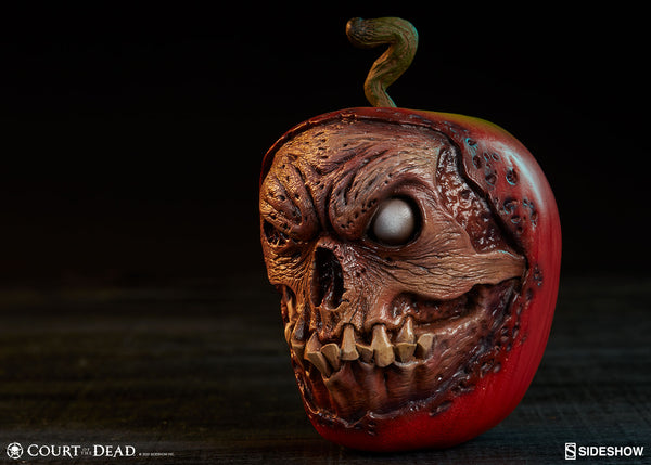 Sideshow Collectibles - Court of the Dead Prop Replica - Skull Apple (Rotten Version)