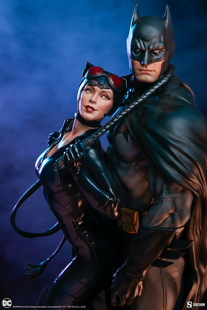 Sideshow Collectibles DC Comics Diorama Batman and Catwoman