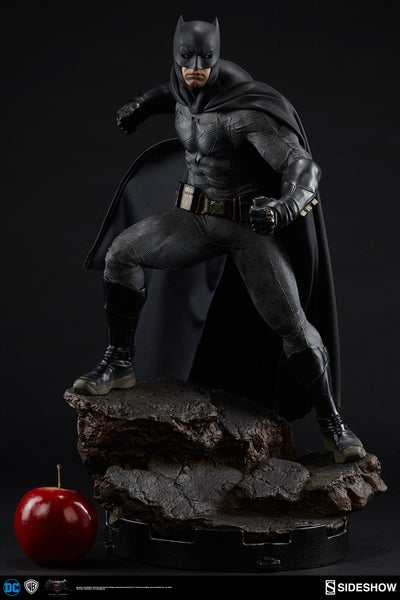 Sideshow Collectibles - DC BVS Premium Format Figure - Batman