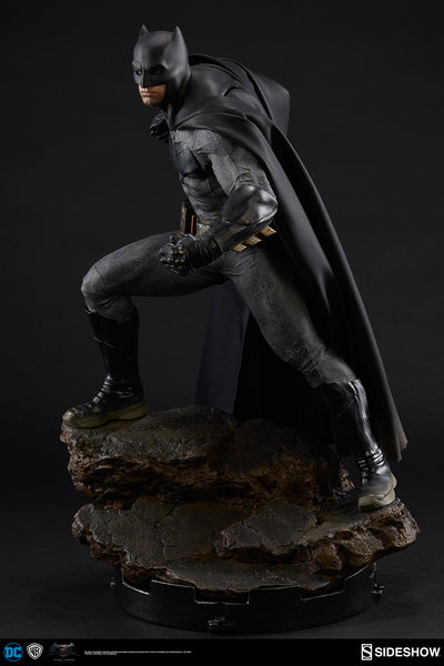 Sideshow Collectibles - DC BVS Premium Format Figure - Batman