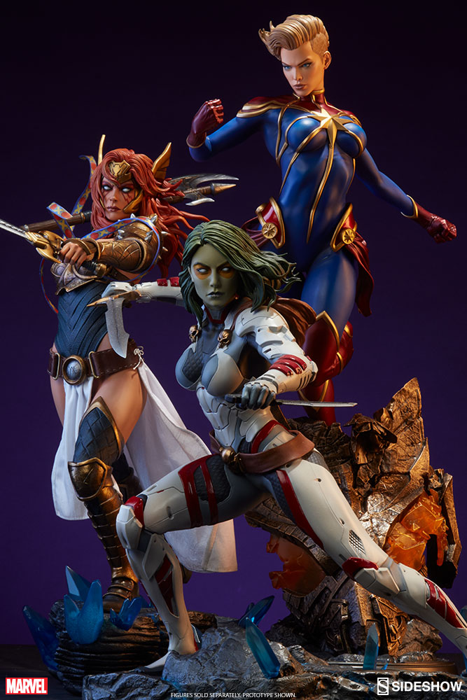 Sideshow Marvel Collection Sideshow Collectibles - Marvel Premium Format Figure - Captain Marvel ...