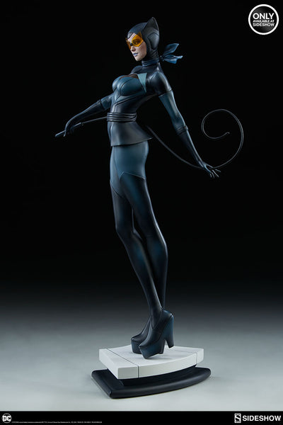 Sideshow Collectibles - Stanley 'Artgerm' Lau Statue - Artist Series: Catwoman