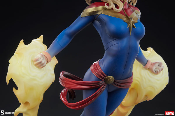 Sideshow Collectibles - Marvel Premium Format Figure - Captain Marvel