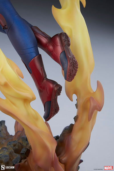 Sideshow Collectibles - Marvel Premium Format Figure - Captain Marvel