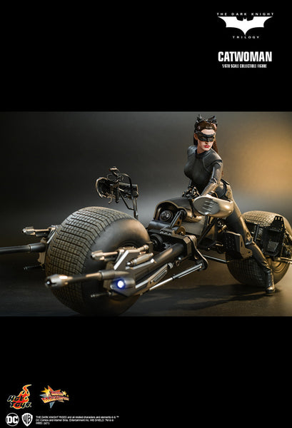 [PRE-ORDER] Hot Toys - MMS627 DC Comics 1/6th Scale Collectible Figure - The Dark Knight Trilogy: Catwoman