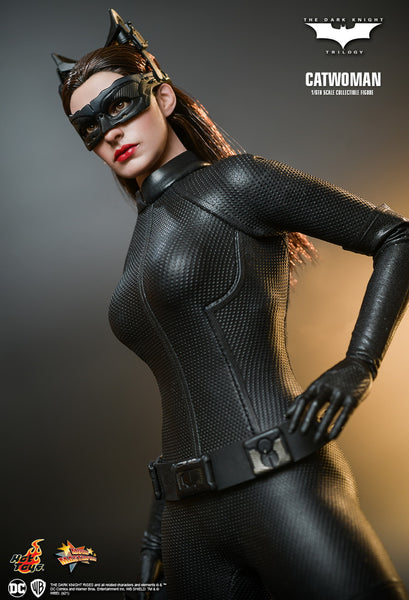 [PRE-ORDER] Hot Toys - MMS627 DC Comics 1/6th Scale Collectible Figure - The Dark Knight Trilogy: Catwoman