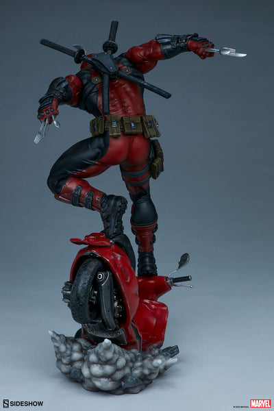 [PRE-ORDER] Sideshow Collectibles Premium Format Statue - MARVEL - Deadpool - Simply Toys