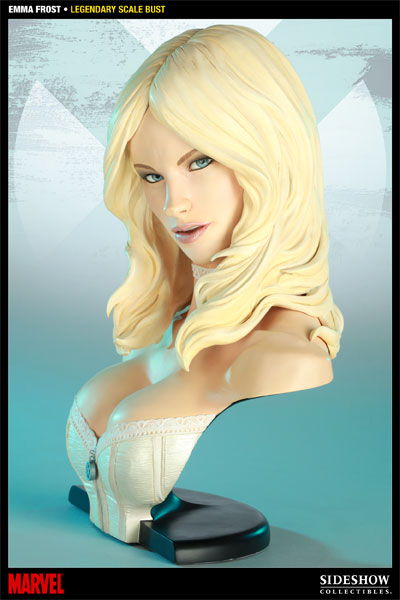 Sideshow Collectibles - Marvel Legendary Scale Bust - Emma Frost