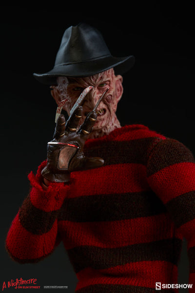 Sideshow Collectibles - Nightmare on Elm Street Sixth Scale Figure - Freddy Krueger [Reorder]