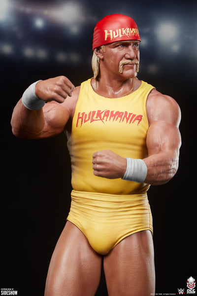 PCS / Sideshow Collectibles - WWE Statue - "Hulkamania" Hulk Hogan