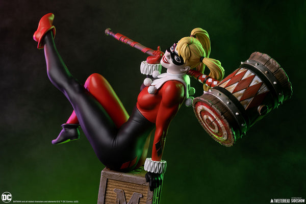 Tweeterhead / Sideshow Collectibles - DC Comics Quarter Scale Maquette - Harley Quinn