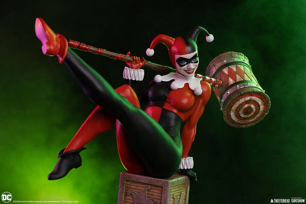 Tweeterhead / Sideshow Collectibles - DC Comics Quarter Scale Maquette - Harley Quinn