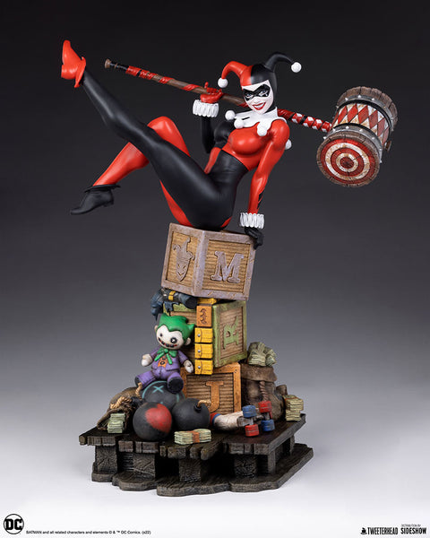 Tweeterhead / Sideshow Collectibles - DC Comics Quarter Scale Maquette - Harley Quinn