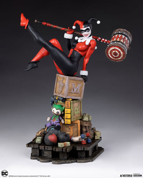 Tweeterhead / Sideshow Collectibles - DC Comics Sixth Scale Maquette - Harley Quinn
