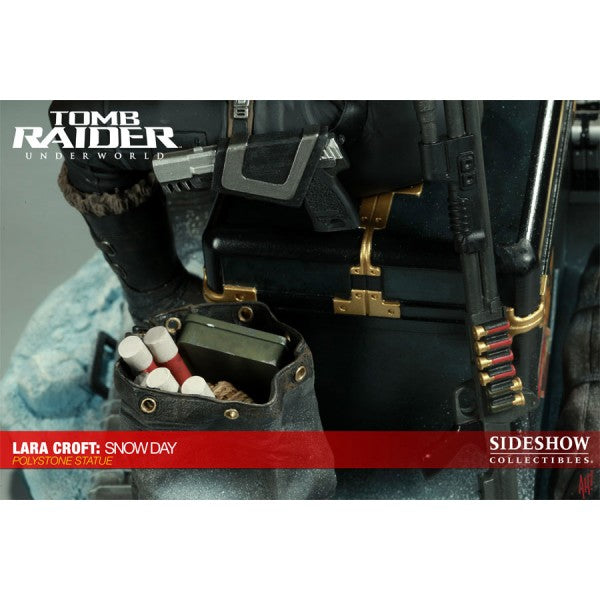 Sideshow Collectibles - Tomb Raider Statue - Underworld: Lara Croft [Snow Day]