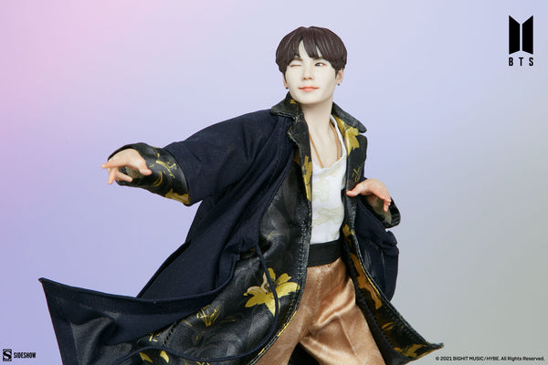 Sideshow Collectibles - BTS Deluxe Statue - Idol Collection: SUGA