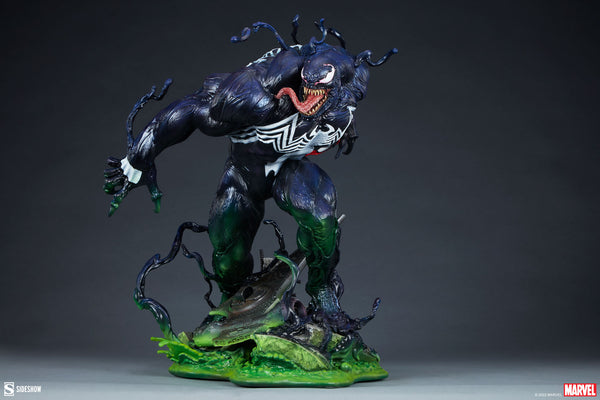 Sideshow Collectibles - Marvel Premium Format Figure - Venom