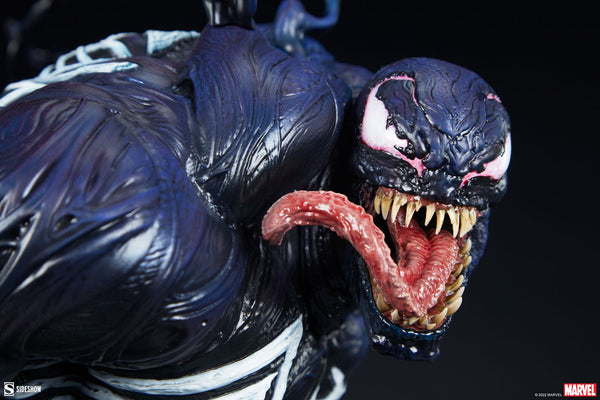 Sideshow Collectibles - Marvel Premium Format Figure - Venom