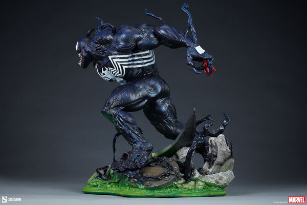 Sideshow Collectibles - Marvel Premium Format Figure - Venom