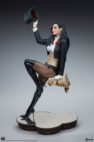 Sideshow Collectibles - DC Comics Premium Format Figure - Zatanna